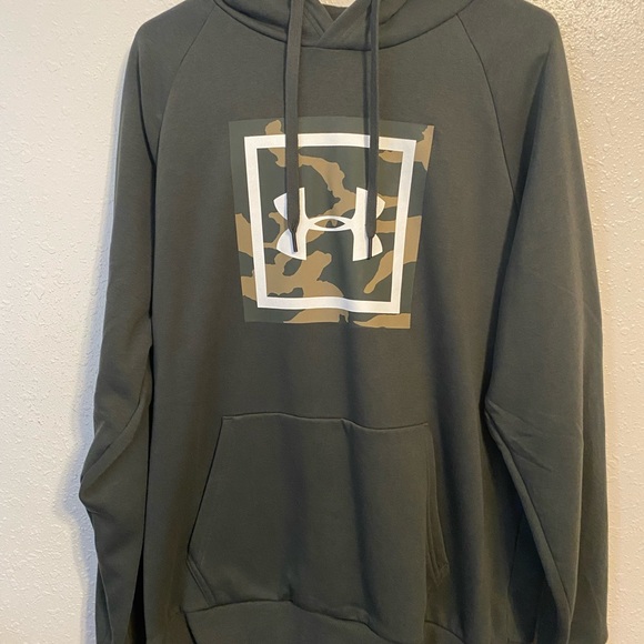 UnderArmour Camo Print Hoodie. New with tags. Only tried on 3x. Size XL. - Picture 1 of 4
